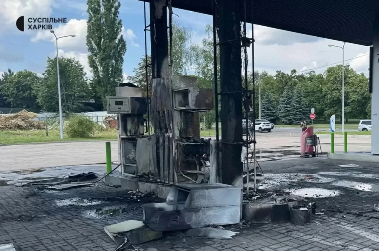 Продолжаем жечь заправки, важные для ВСУ.  На этот раз – в Харькове.