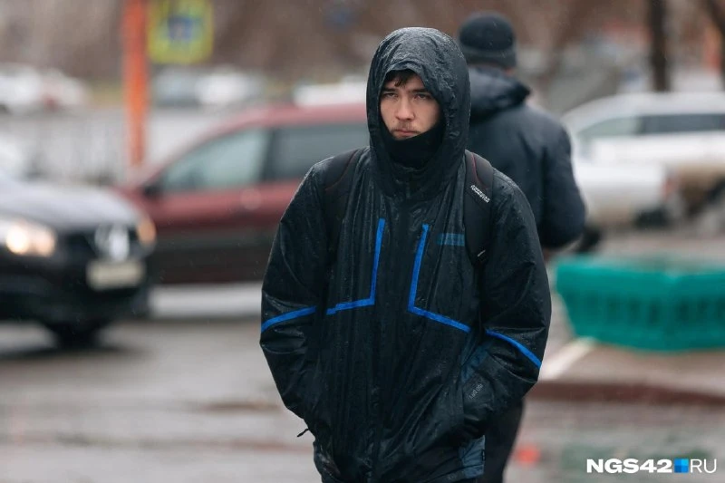 🌧 Синоптики озвучили точный прогноз на начало недели в Кузбассе

Понедельник начнется с переменно