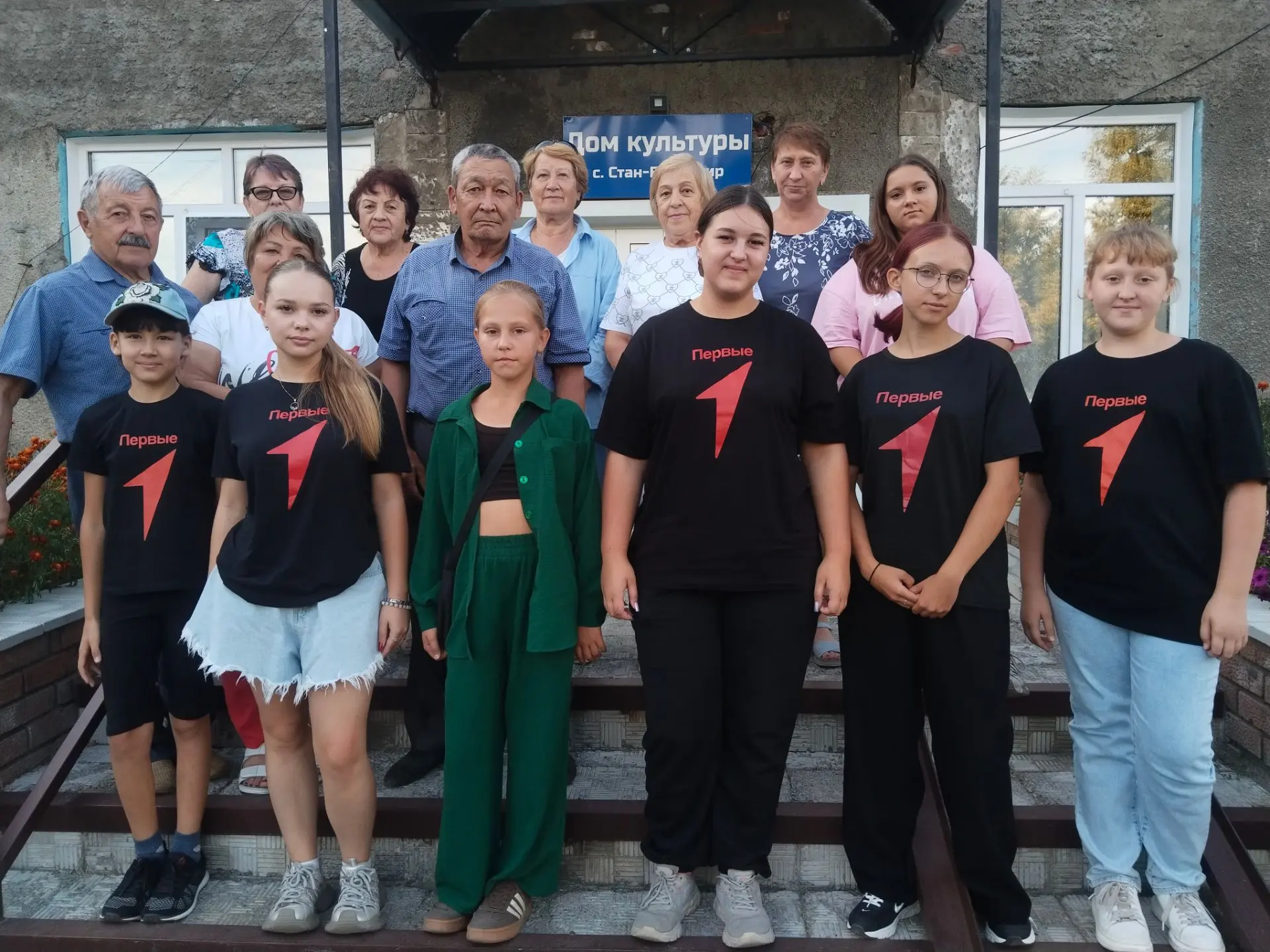 17 августа активисты Движения Первых побывали на творческой встрече с кандидатом медици...