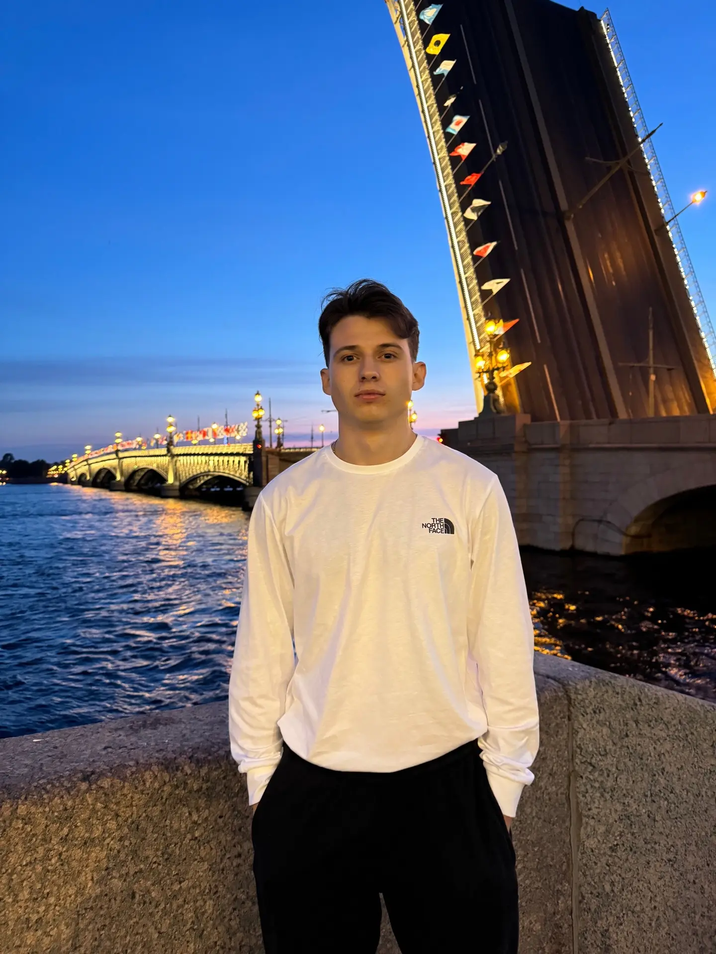 В том что в любой момент можно сделать так… просо надеть лонгслив 😉