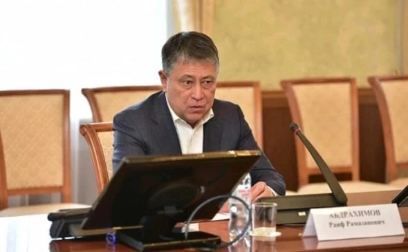 👩‍⚖️Главу «Башспирта» Раифа Абдрахимова оставили в СИЗО еще на месяц

Советский райсуд Уфы 26 сентя