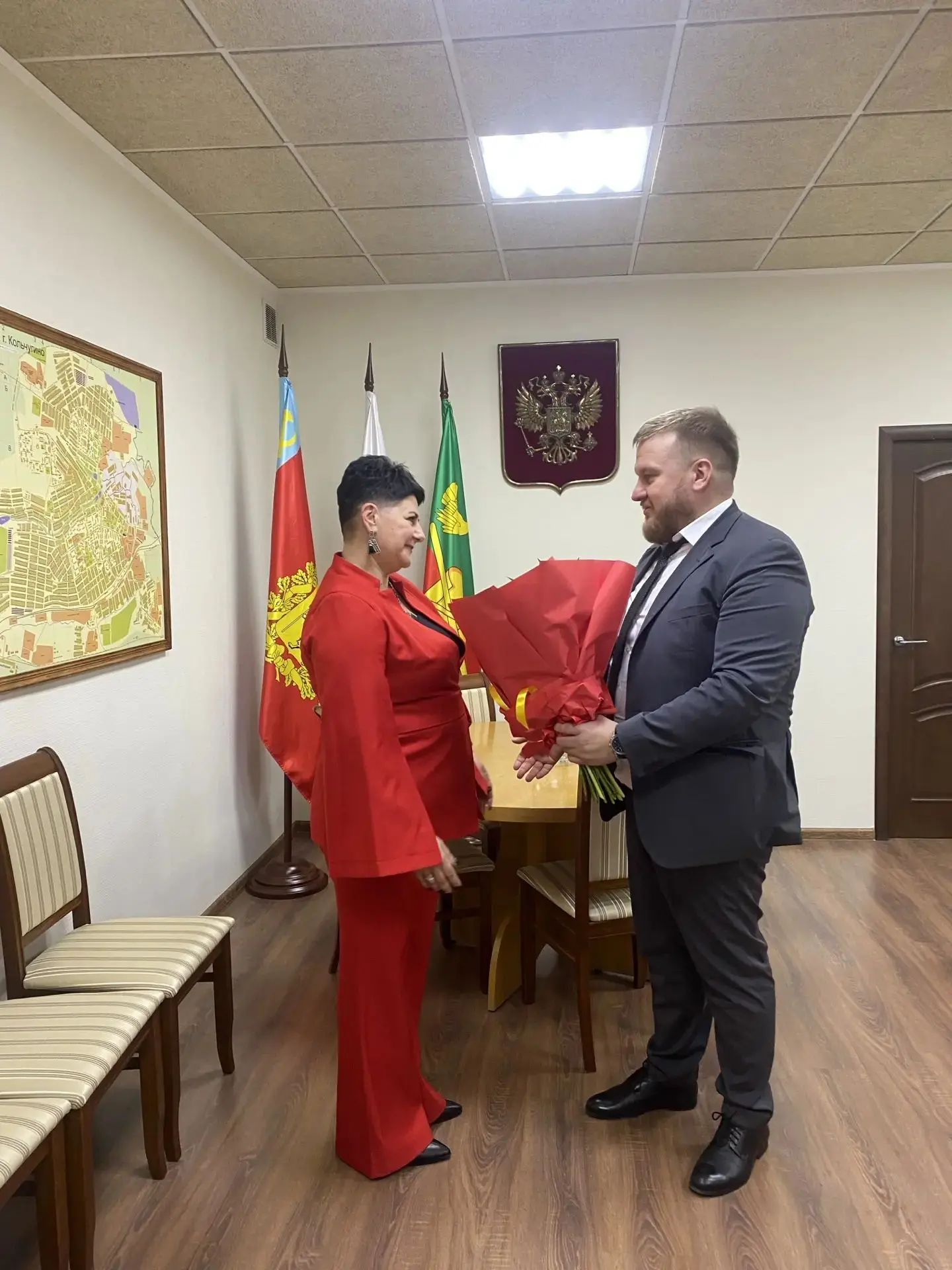 💐🎂Сегодня с коллегами поздравили главного редактора газеты «Голос кольчугинца» Ольгу ...