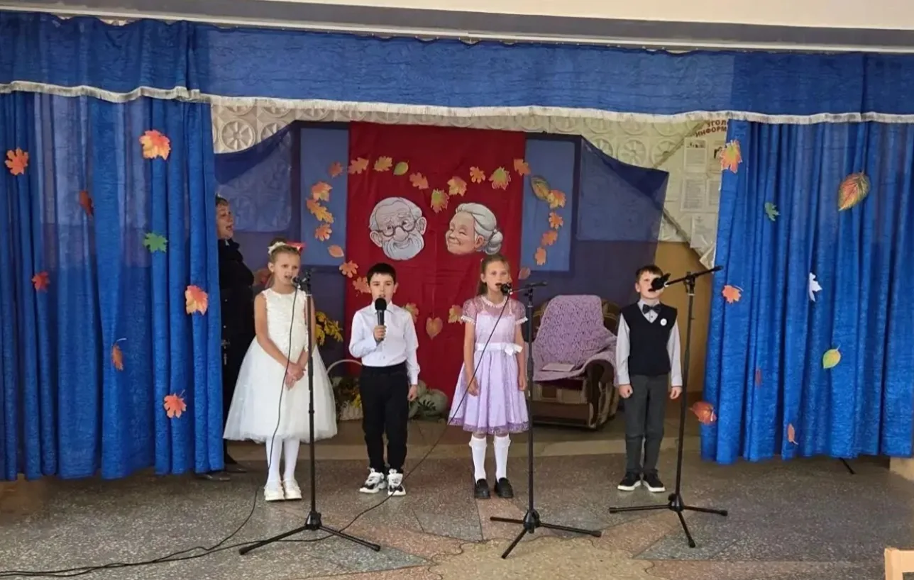 🍂Концерт в честь бабушек и дедушек в Михайловском Доме творчества