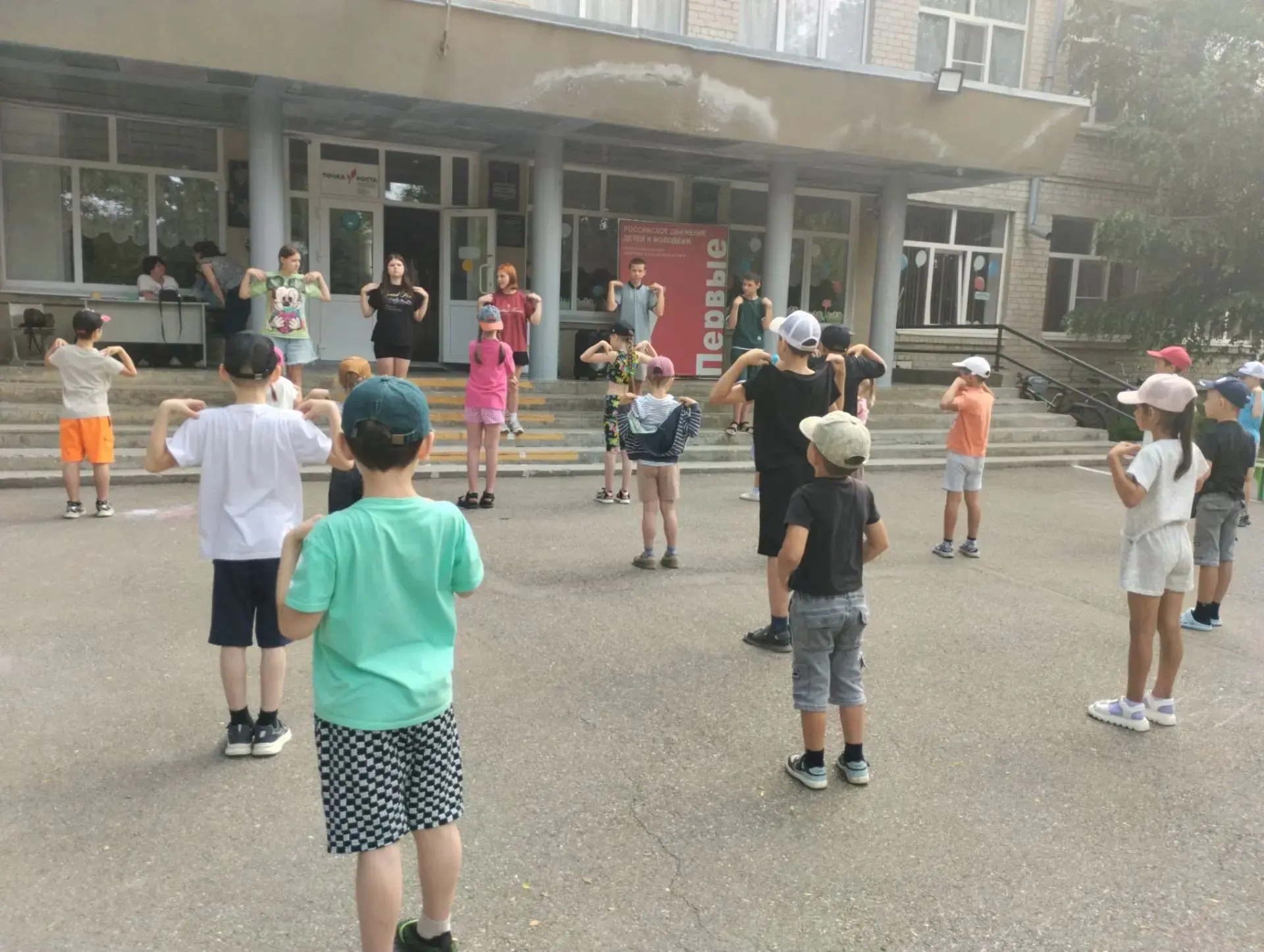 👨‍👩‍👧‍👦 День 8:
 «Династии Первых» — семья – это главный старт!

Сегодня, 8 июля, в День семьи, 