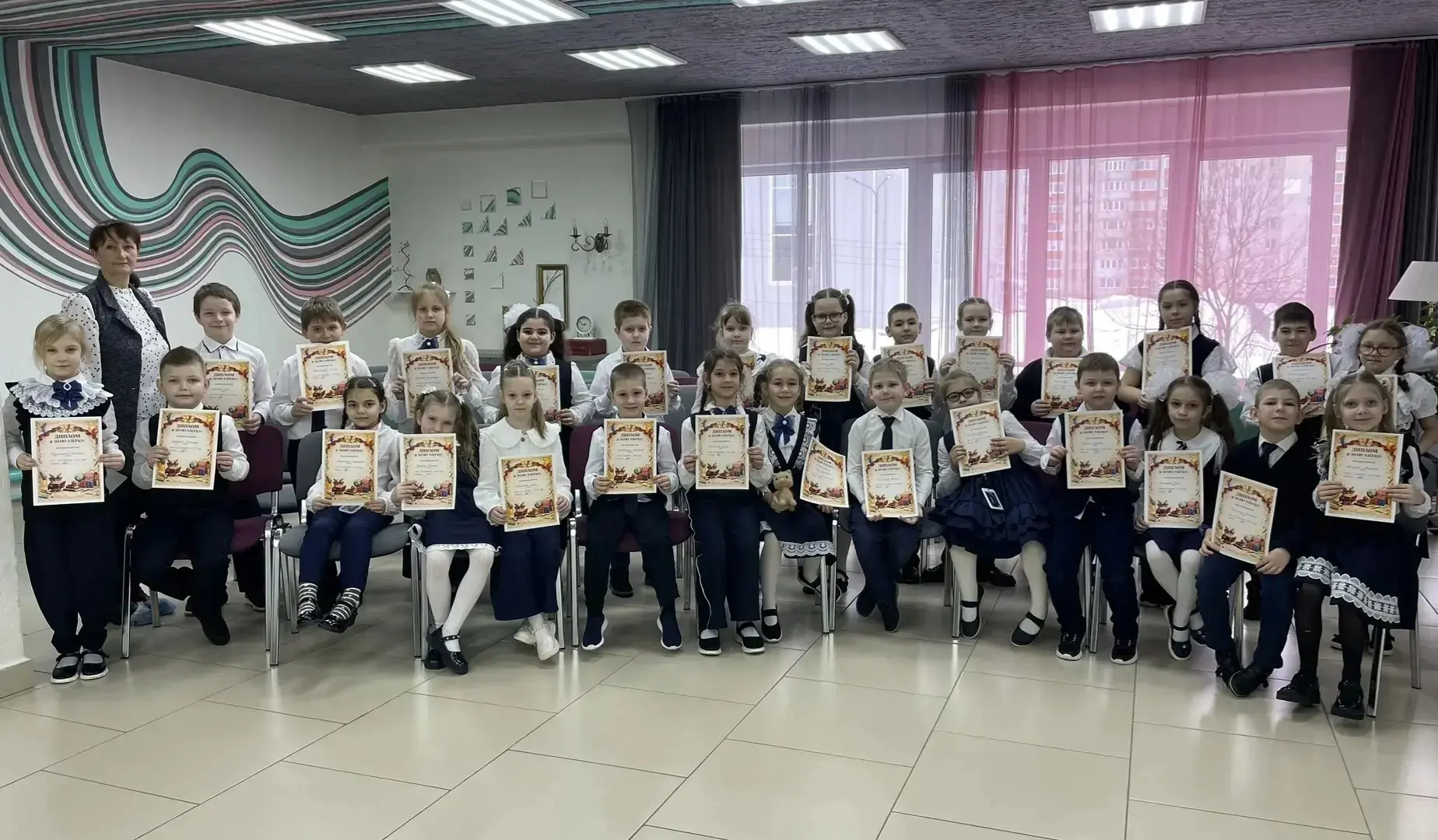 📚📝ПРОЩАЙ, АЗБУКА📝📚  Для учащихся 1–ых классов нашей школы прошло очень важное и знаковое мероприятие