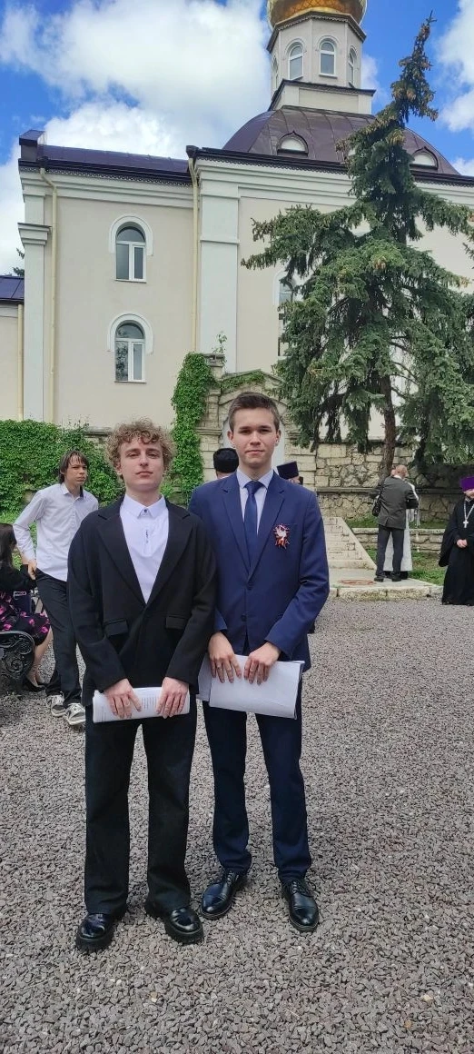🏆Поздравляем учащихся 10 Б класса Резникова Владимира и Калининского Михаила с отличным результатом 