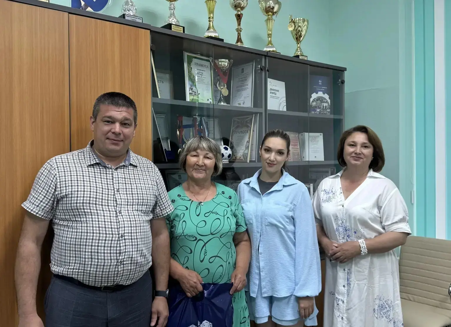 Спасибо за добросовестный труд!
Сегодня завершила свою трудовую деятельность и ушла на заслуженный о