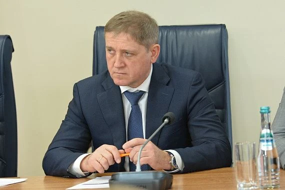 Третий месяц в Воронежской городской думе трудятся сразу два вице-спикера. Но до сих по...