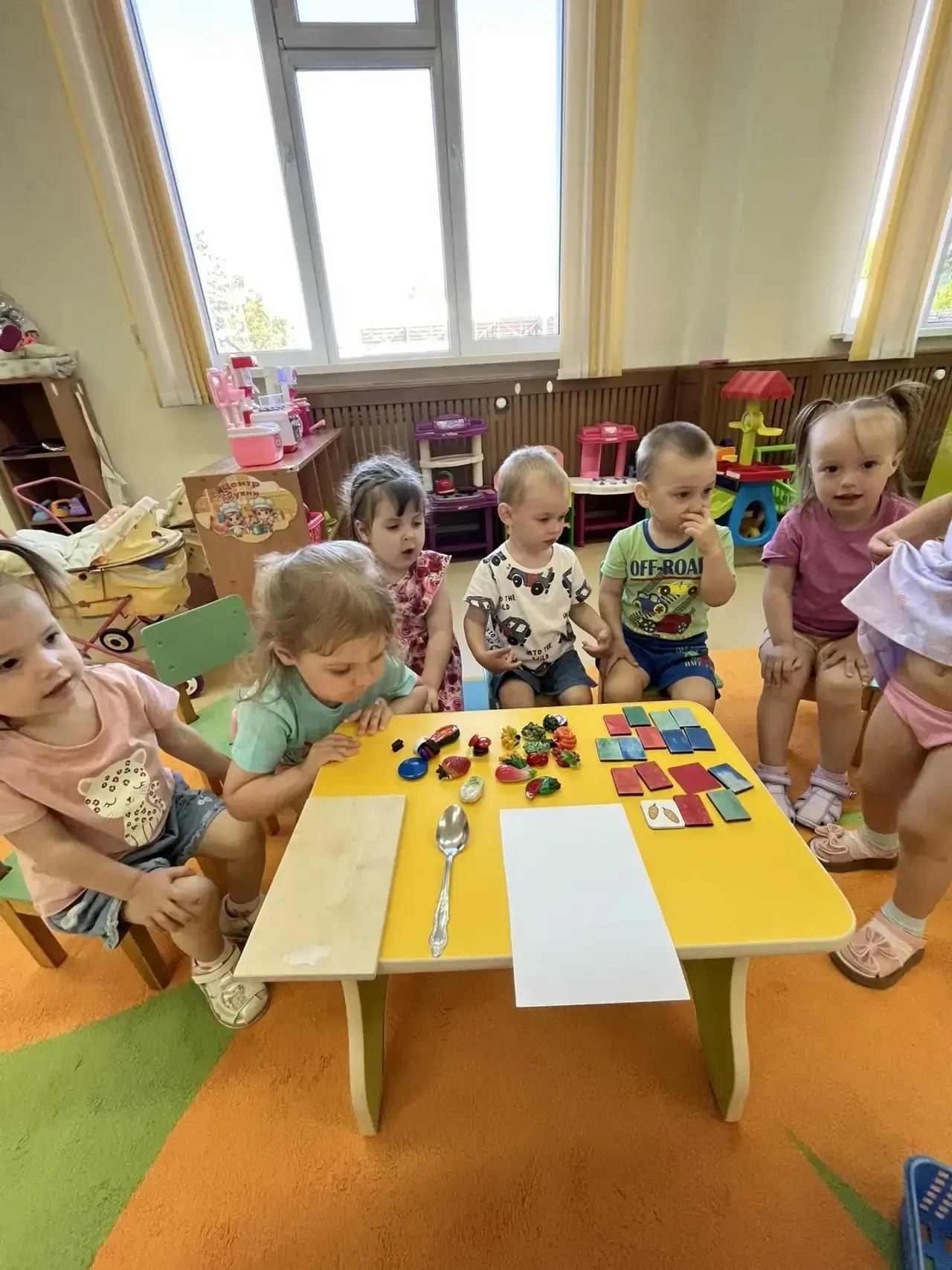 День волшебства и открытий в группе «Малышок»!

Сегодня наши самые маленькие исследователи превратил