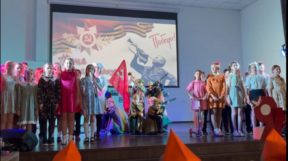 🎵 «Поем песни Победы Вместе!» — как это было! 🇷🇺  Каждое выступление — это не просто песня, а малень