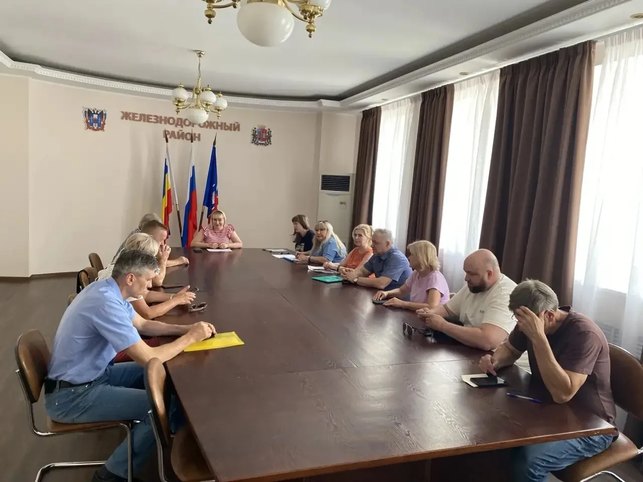 В Администрации Железнодорожного района города Ростова-на-Дону состоялось заседание штаба по подгото