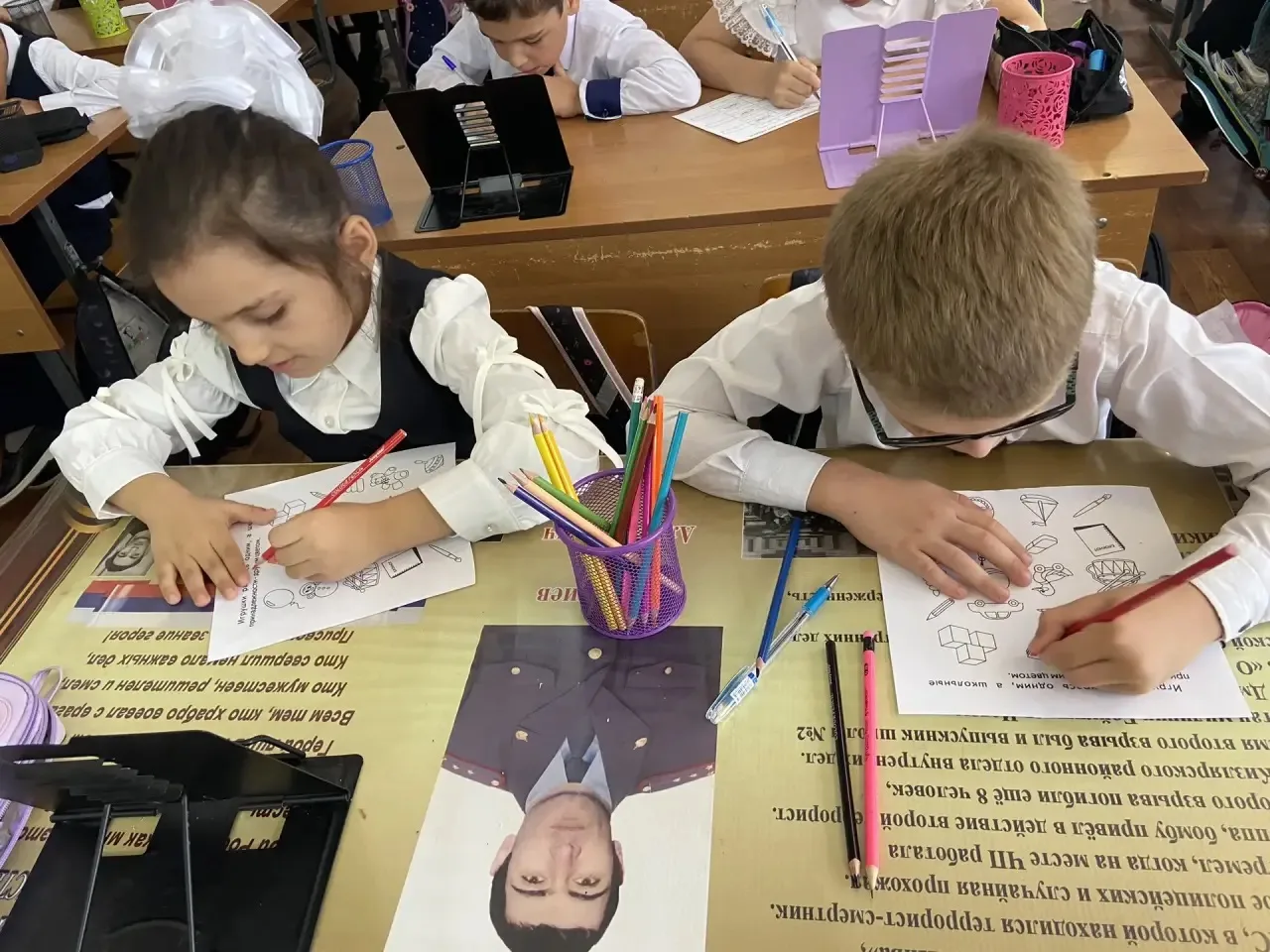 Ежегодно во всем мире 8 сентября отмечается Международный день грамотности и День родны...