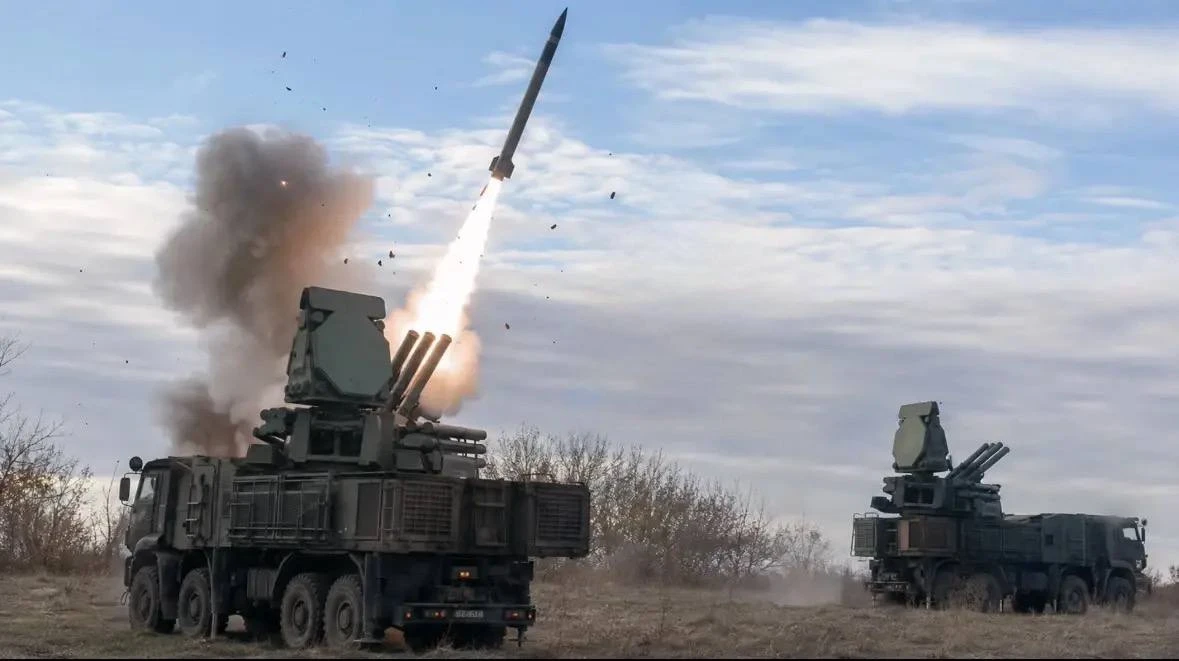 ⚡992 БПЛА, четыре крылатые ракеты большой дальности и 10 авиабомб сбила ПВО России за сутки, — Миноб