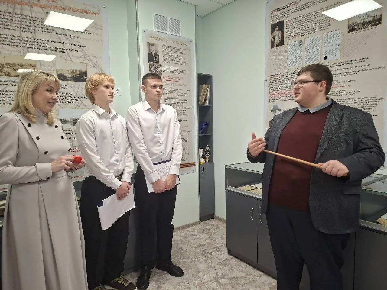 Торжественное открытие Музея истории города Коммунара!  Сегодня в нашей школе состоялось открытие Му
