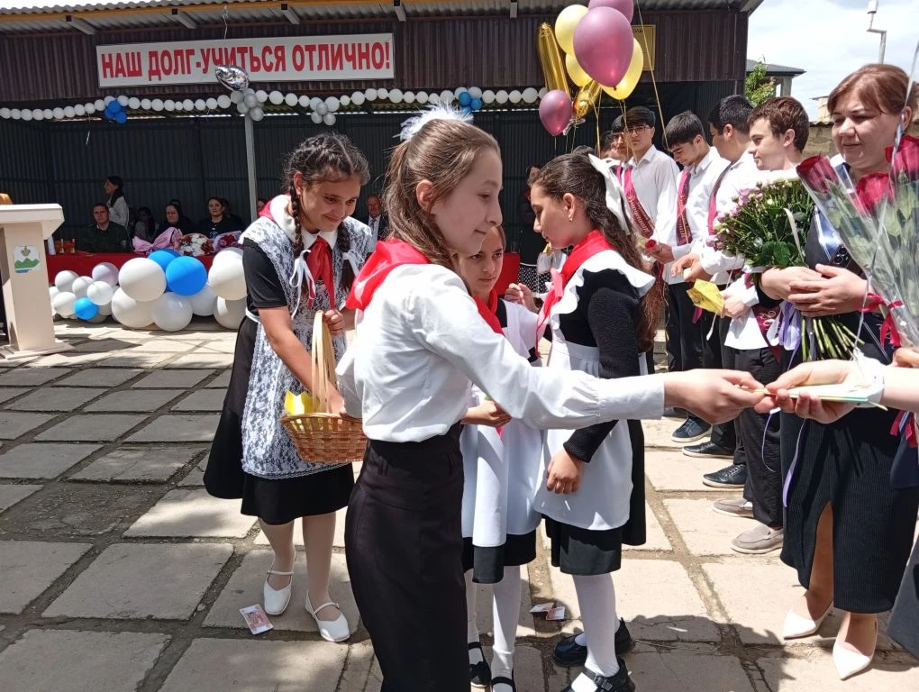 💫 Традиция, которая трогает до слез: «Самолётики будущего»