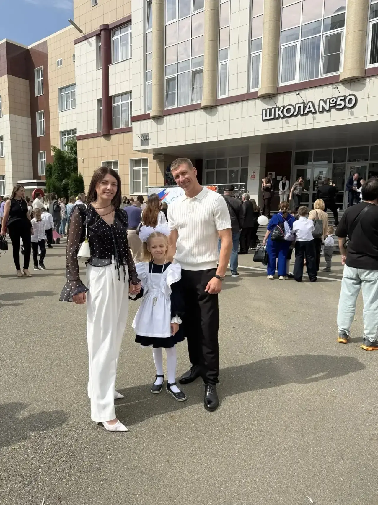 С заботой о будущем: Росреестр поздравил первоклассников с Днем знаний