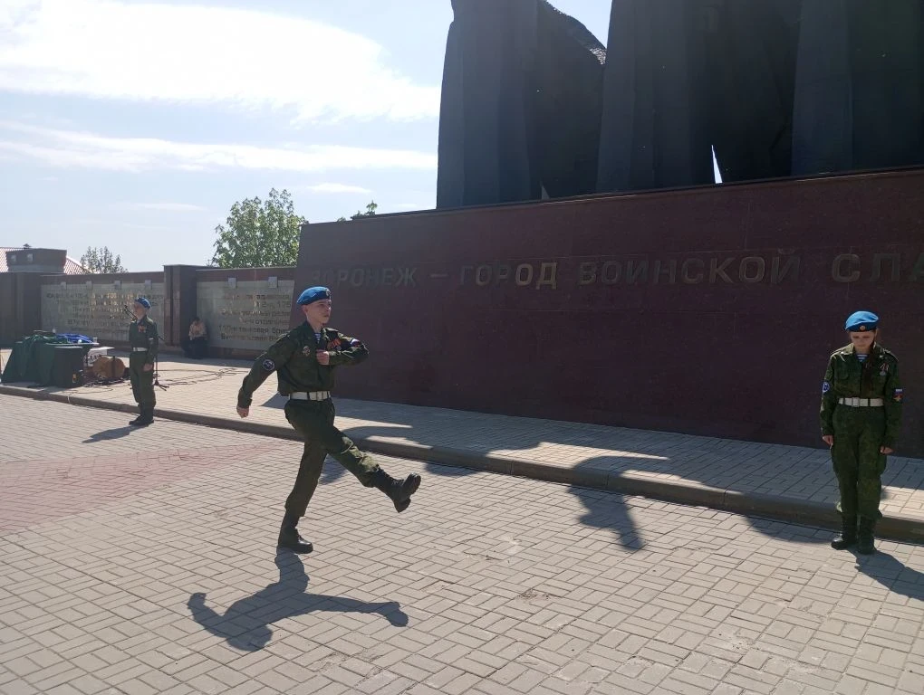 🇷🇺Накануне Дня Победы в Воронеже на Чижовском плацдарме прошел финал смотра-конкурса ...