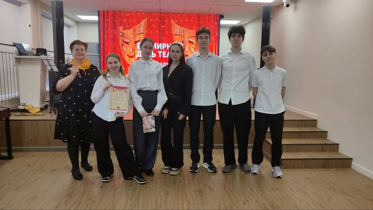 Серебро на театральных подмостках! 🎭🏆  25 марта наша команда гимназистов приняла участие в увлекател