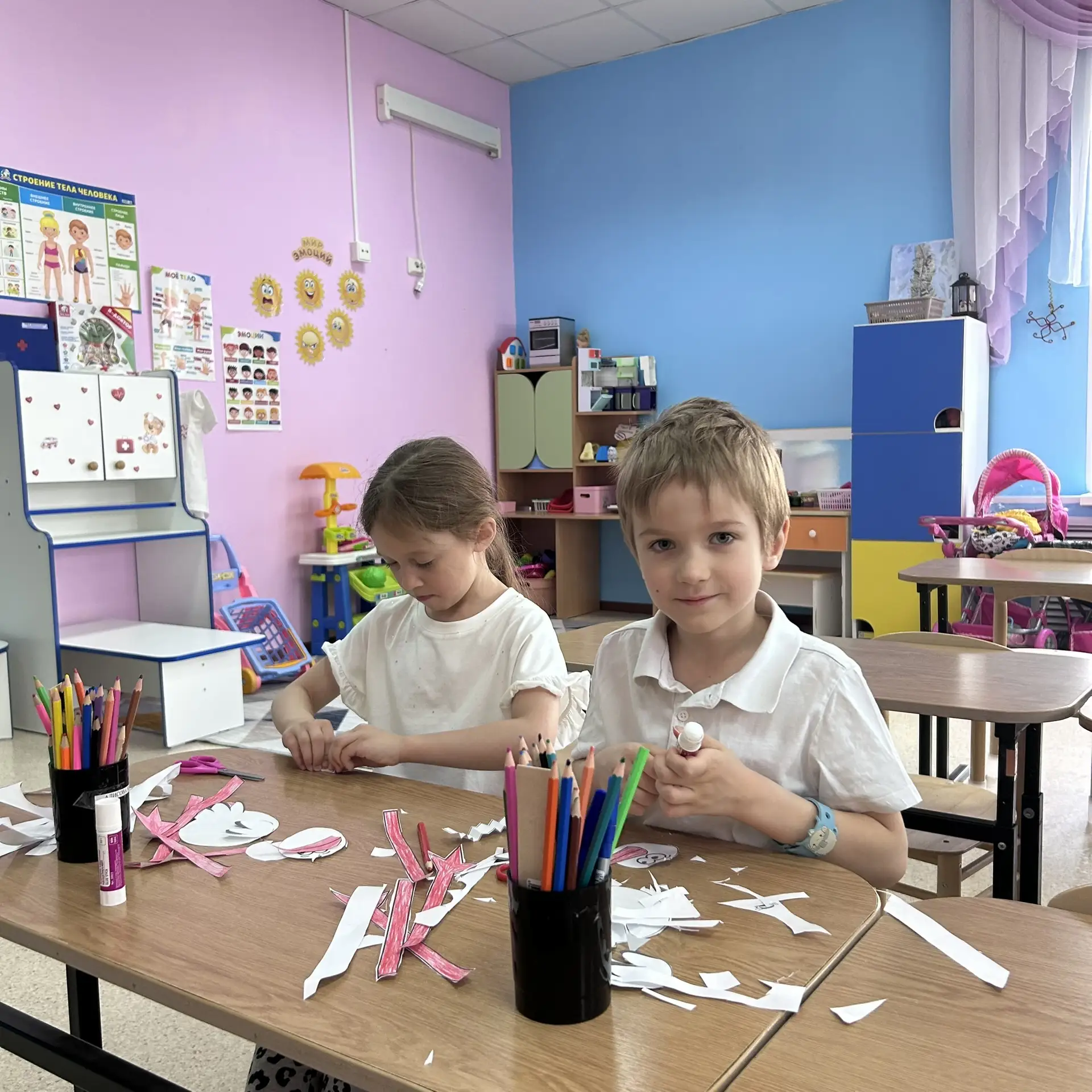 🌿 К нам весна шагает — аистов встречаем
