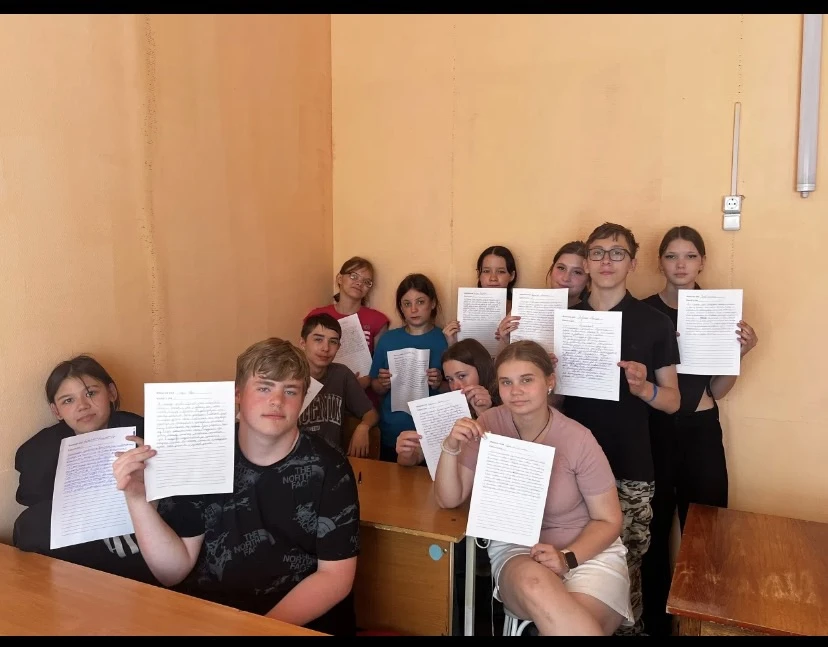 Сегодня у нас в лагере ДОЛ «Иртышские зори» у ребят из старших киностудий-отрядов прошел диктант, по