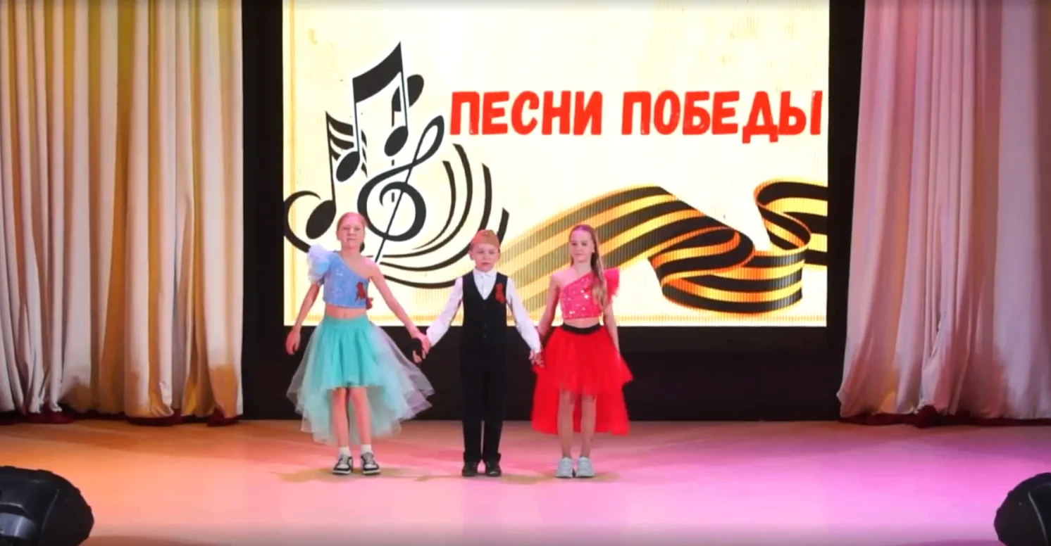 «Спасибо за тишину, спасибо за Победу...» 🙏❤️ В преддверии 9 Мая наши гимназисты подарили не концерт