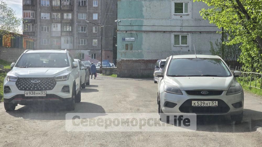 👀 Я понимаю, зимой можно где‑то увидеть такую картину: въезд или проезд перегораживают...