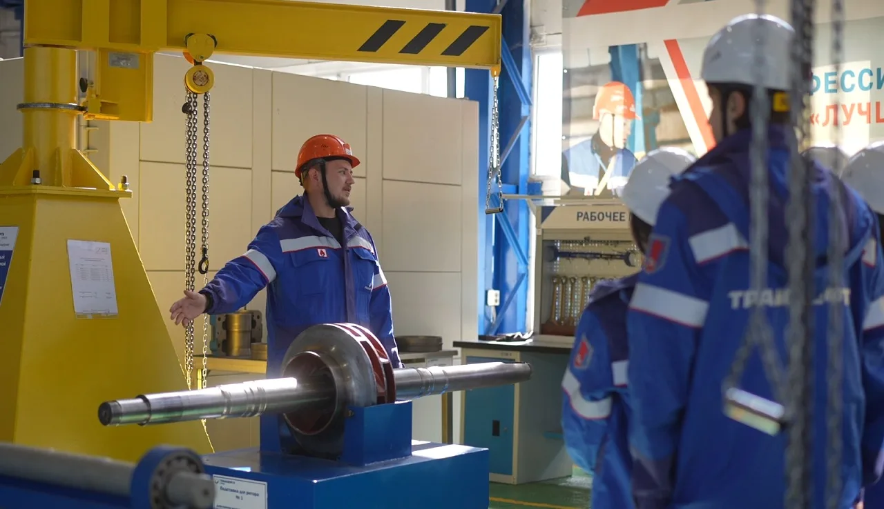 «Транснефть — Урал» организовала практику для студентов

Как известно, лучше один раз увидеть, чем с