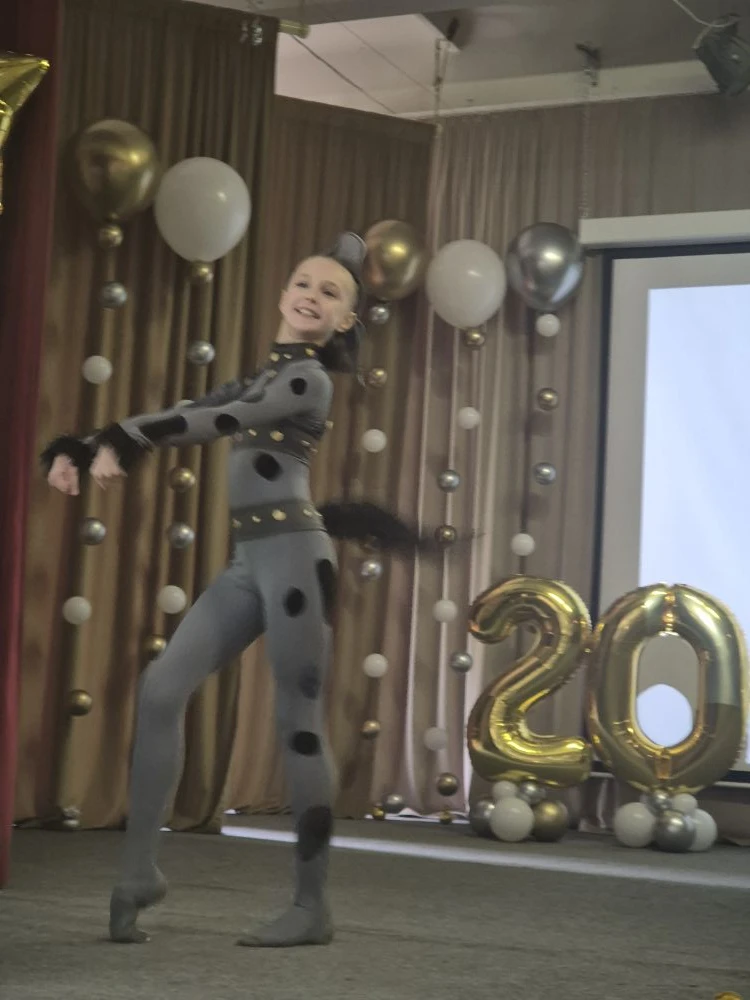 🎓 Выпускной в начальной школе: трогательный рубеж детства!  Вот и настал тот день, когда наши младши