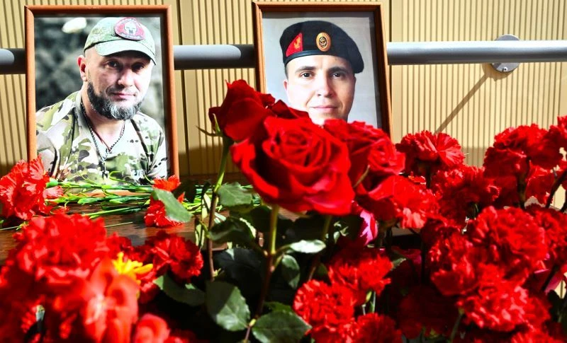 В лицее №4 г. Ейска увековечили память Брусенцова Сергея Сергеевича и Александра Виктор...