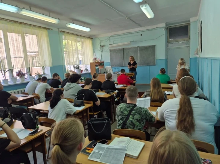 16.06.2026 в ГБПОУ РО "Аксайский технологический техникум" состоялась встреча со студентами, в ходе 