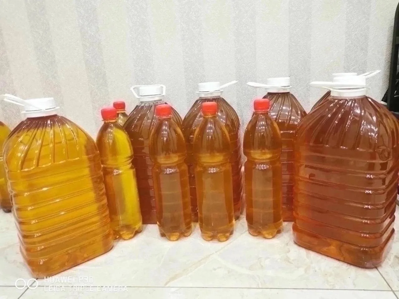 Продаём подсолнечное масло! Жареное. От 30 кг. Цена 120₽/кг. Самовывоз. Макеевка. +7949...