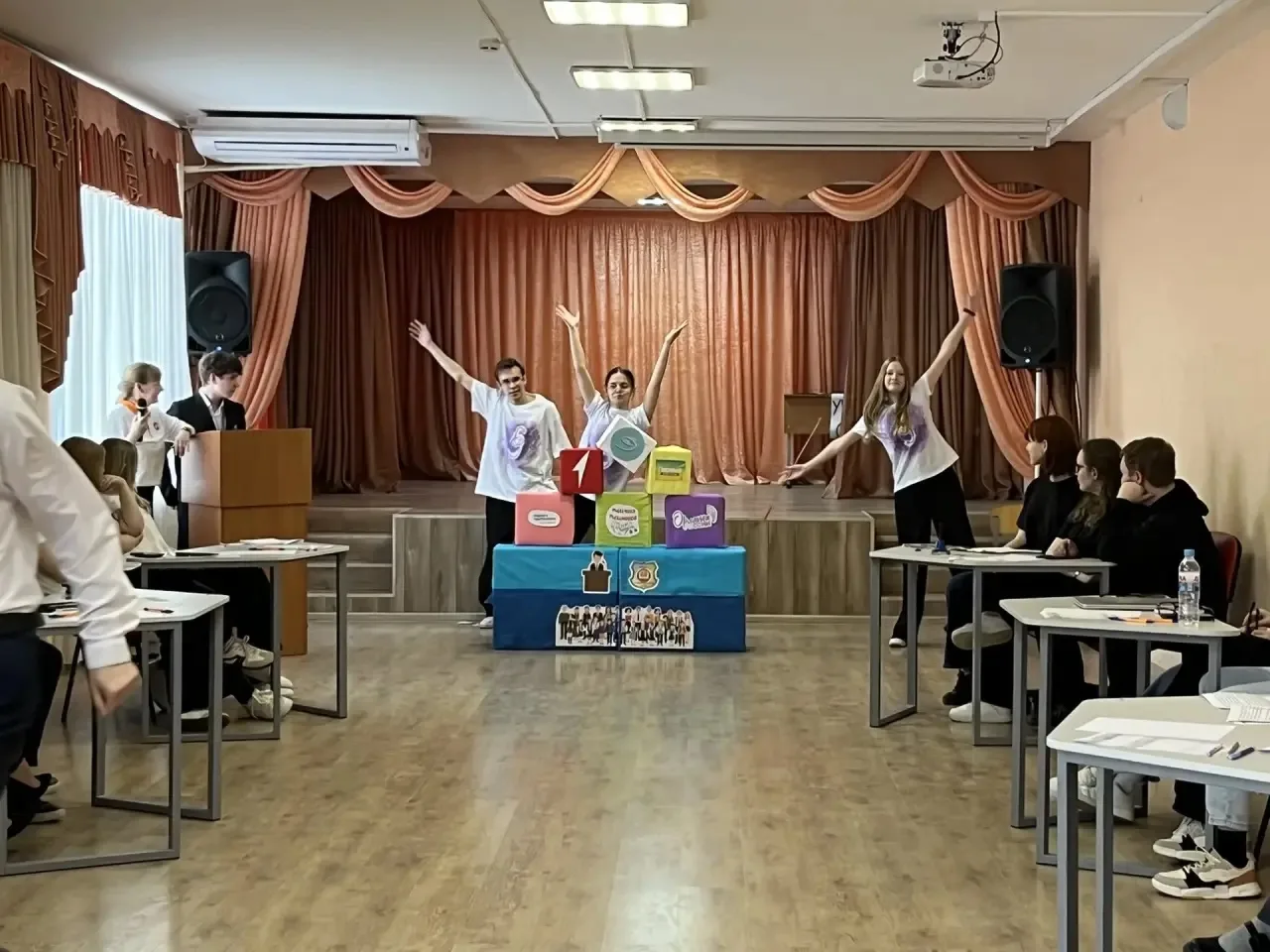 🔥У нас в гостях Фестиваль ученического самоуправления!  🎉Только что в МОУ СШ №101 прошел районный эт