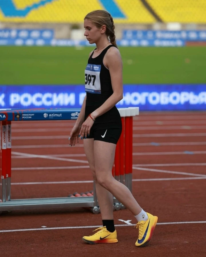 МЕЖДУНАРОДНЫЙ ДЕБЮТ АЛИНЫ АБРАМЕНКО
