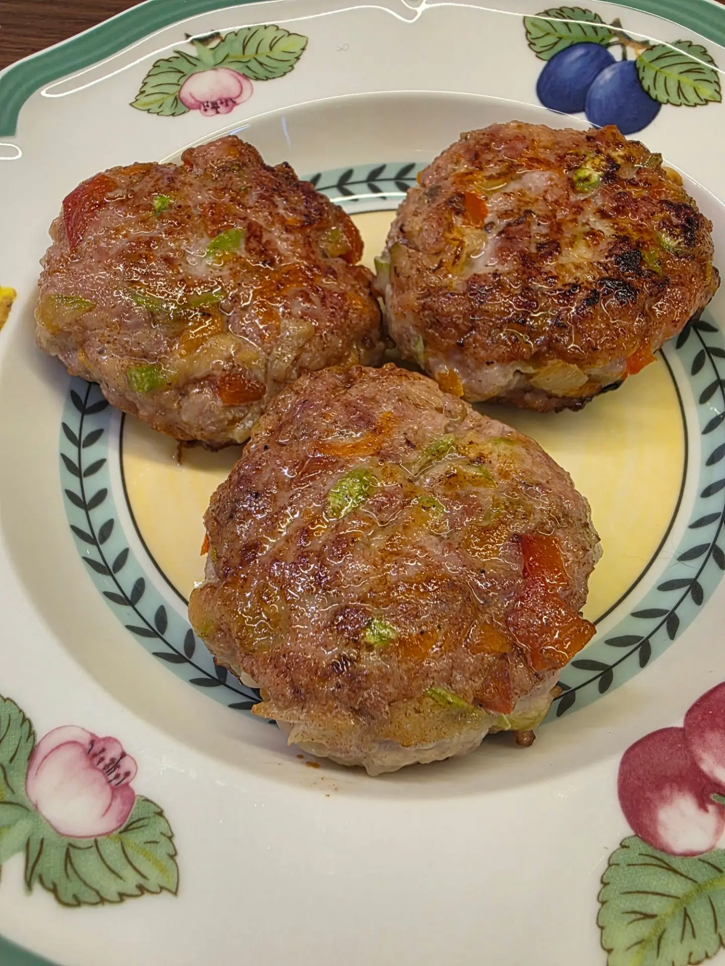 НОВЫЕ КУРИНЫЕ КОТЛЕТКИ третий раз готовлю, очень вкусные🔥
С пылу с жару делюсь, Друзья🫶
- филе кур