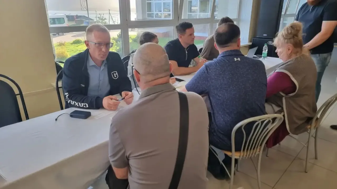 📌Юрий Дробышев провёл личный приём граждан в Южно-Курильске