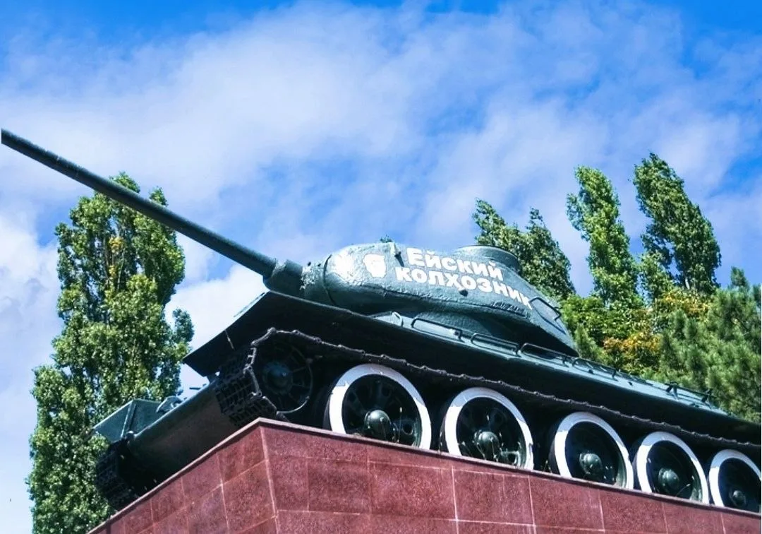 ❤️Вклад жителей Ейского района в Победу  Свыше 15 тысяч ушли на фронт в 1941–1945 годах, две трети и