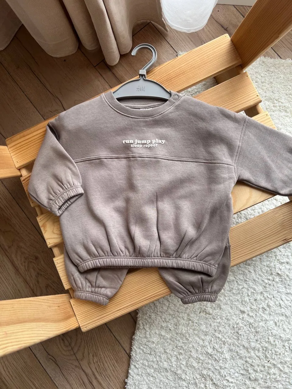 Теплый костюм run jump play H&M