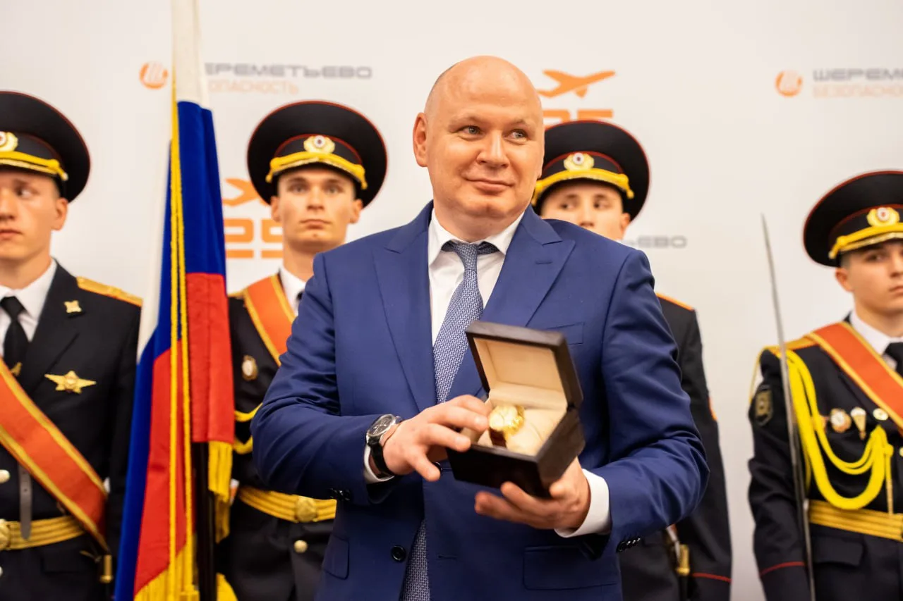🚨 Директор Колледжа полиции Сергей Михайлов провел встречу с одним из ключевых партнеров-работодател