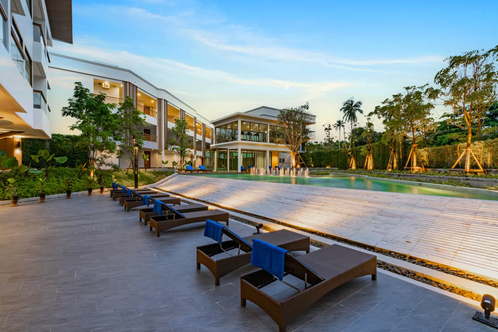 Пхукет, Таиланд

BELLA NARA PHUKET NAIYANG BEACH 5* — отель для полной перезагрузки на Пхукете!

Он 