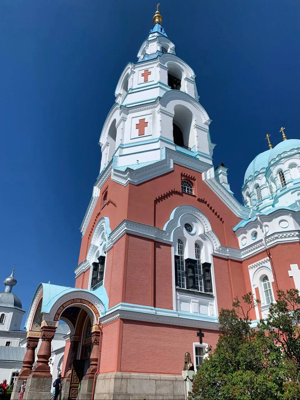 Идея для загородной поездки: Валаам ⛪️ 

План на выходные до конца лета - посетить величественный мо