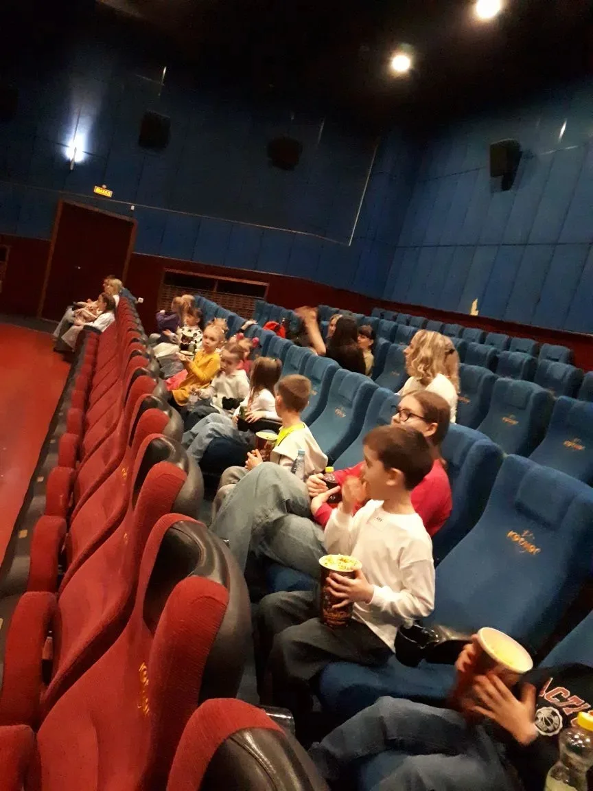 🎬 Акция выходного дня в группе «Солнышко»

25 апреля дети, родители и воспитатели группы «Солнышко»