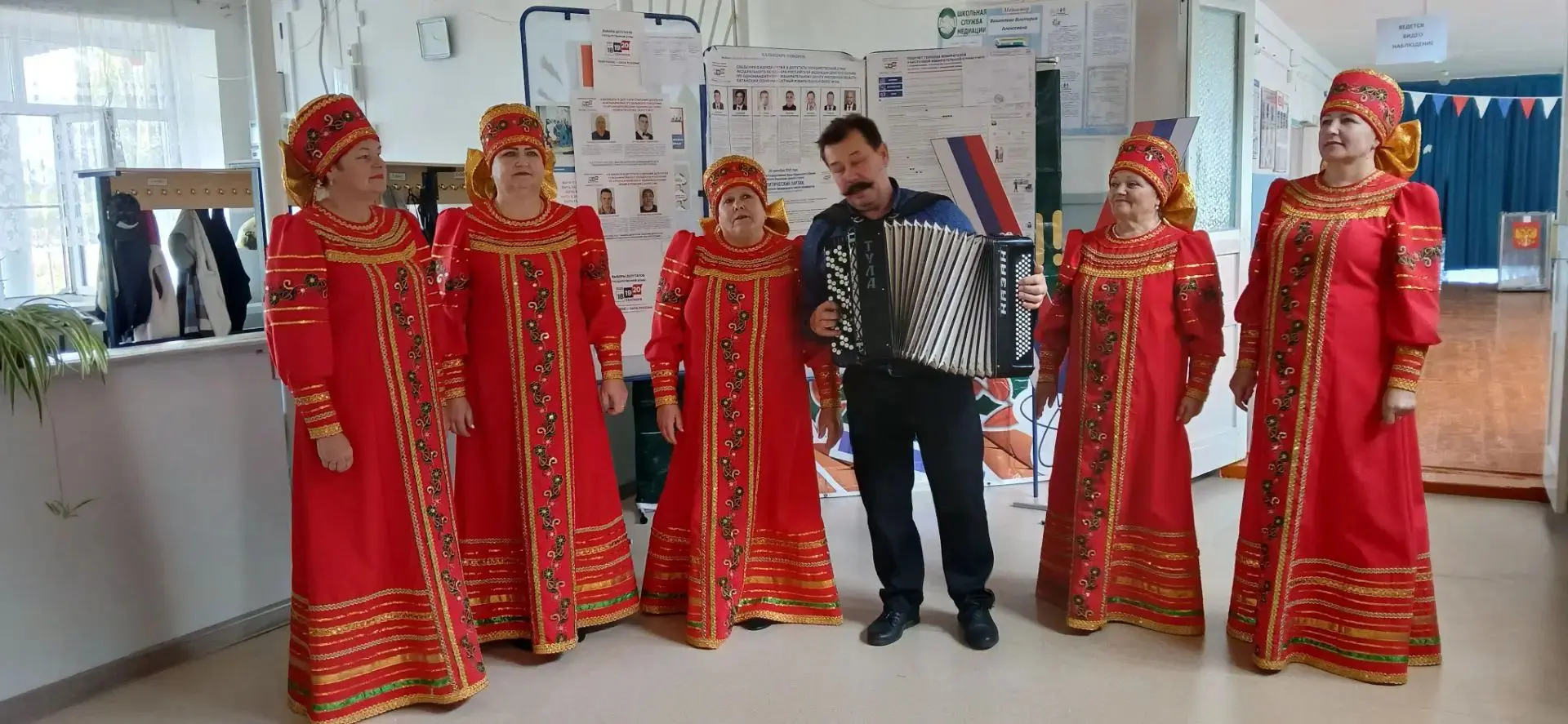 🎤 «Россияночка» дарит праздник на избирательных участках!