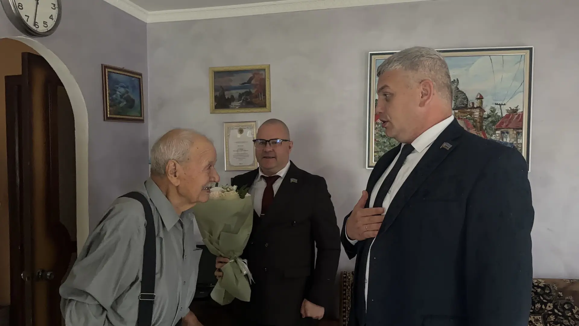 Сегодня свой 95-летний юбилей отмечает ветеран Великой Отечественной войны Иван Фёдоров...