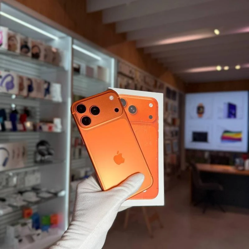 iPhone 17 Pro Max 256Гб eSim оранжевый б/у

Клубная цена: 89.990₽

Описание: 
💗Телефон в хорошем со