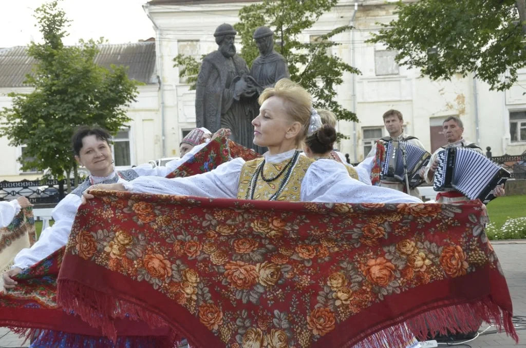 В музее «Тульские древности» откроется выставка «Звуки русской избы»