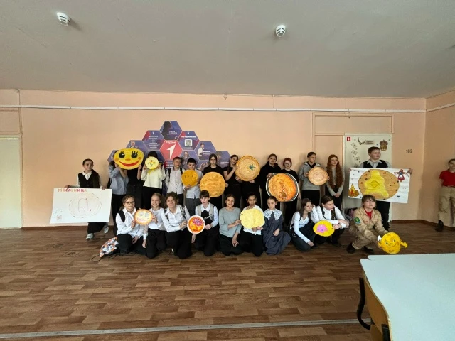 😊Масленичная неделя прошла в нашей школе ярко и весело! Всю неделю по школьному радио объявляли о то