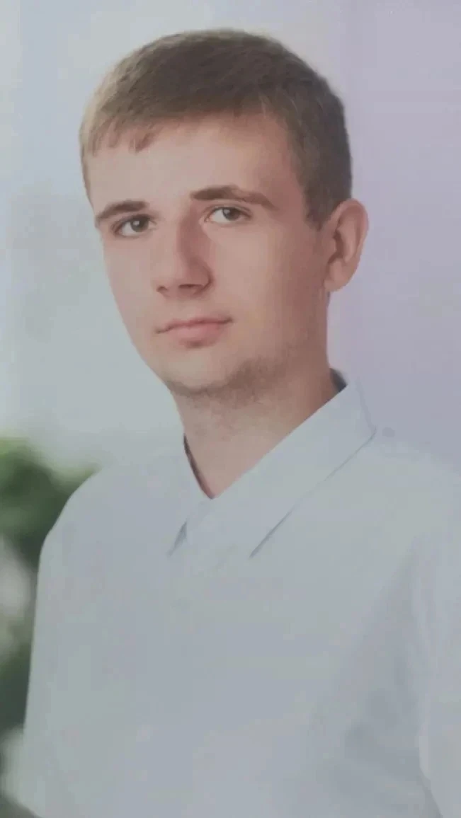 🌟 Гордость школы: 100 и 95 баллов на ЕГЭ! 🌟Фоменко Андрей, 11 «А» класс, демонстрирует абсолютное 