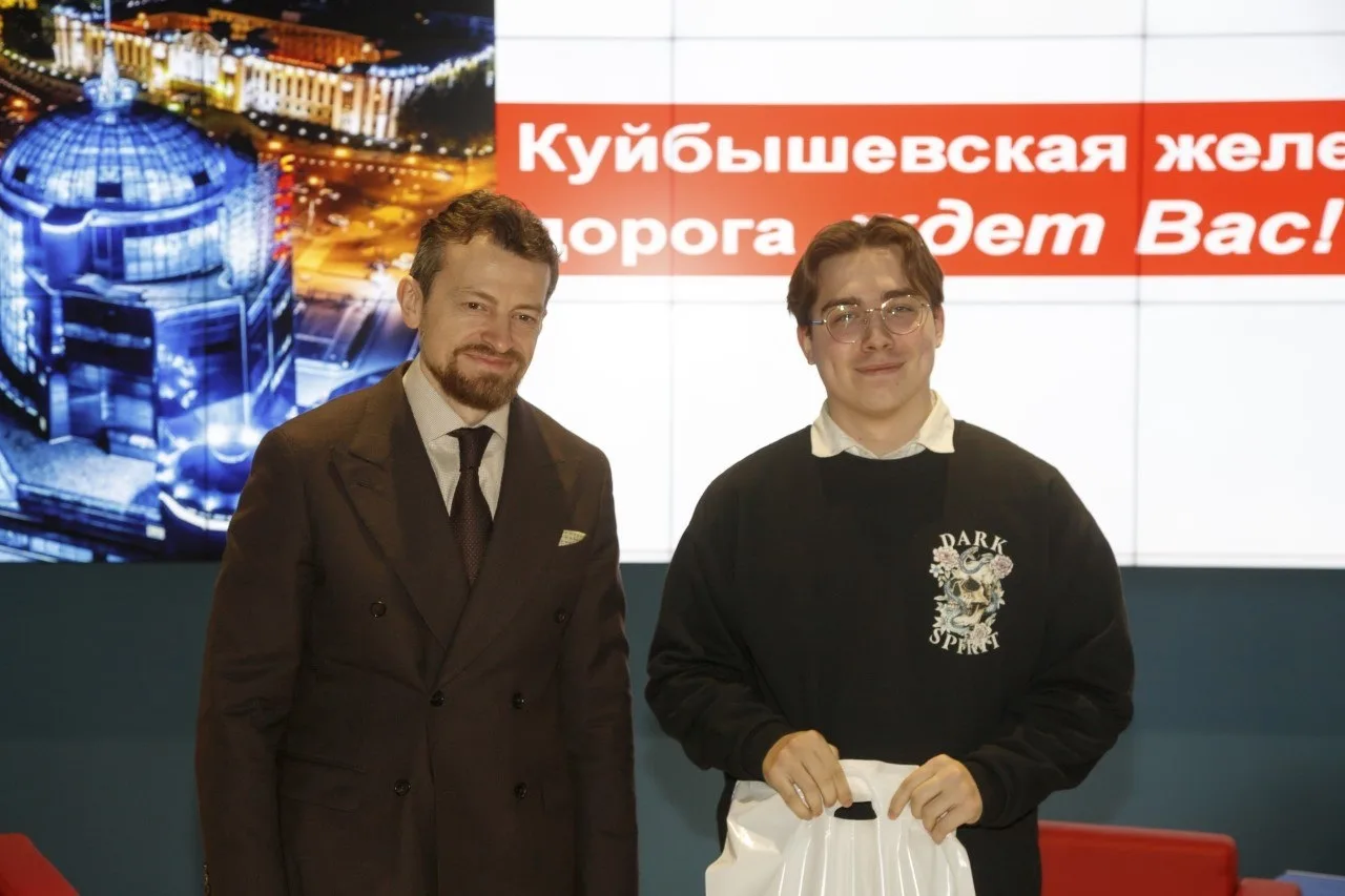 🎓 Студенты Электротехнического факультета стали активными участниками Дня открытых дверей, который п