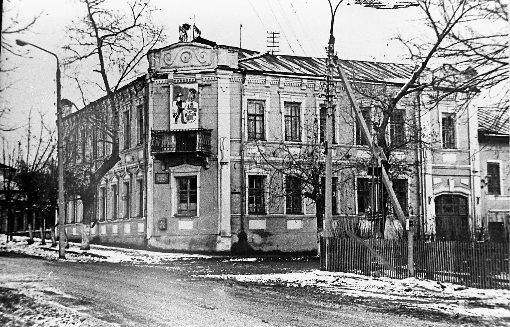 60 лет назад (в 1966 г.) открыто медицинское училище во Льгове (ныне – Льговский филиал...
