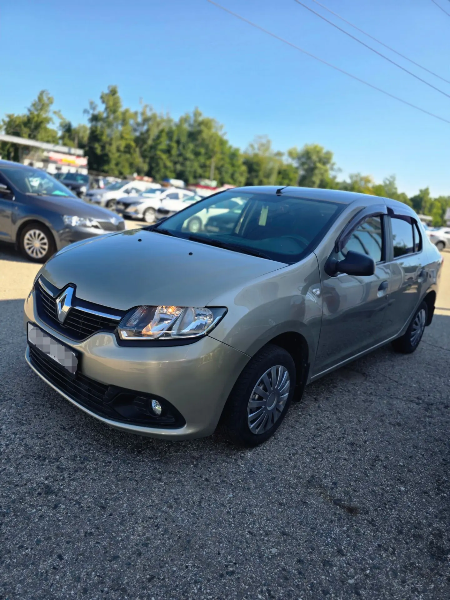 Renault Logan 2015 На АВТОМАТЕ